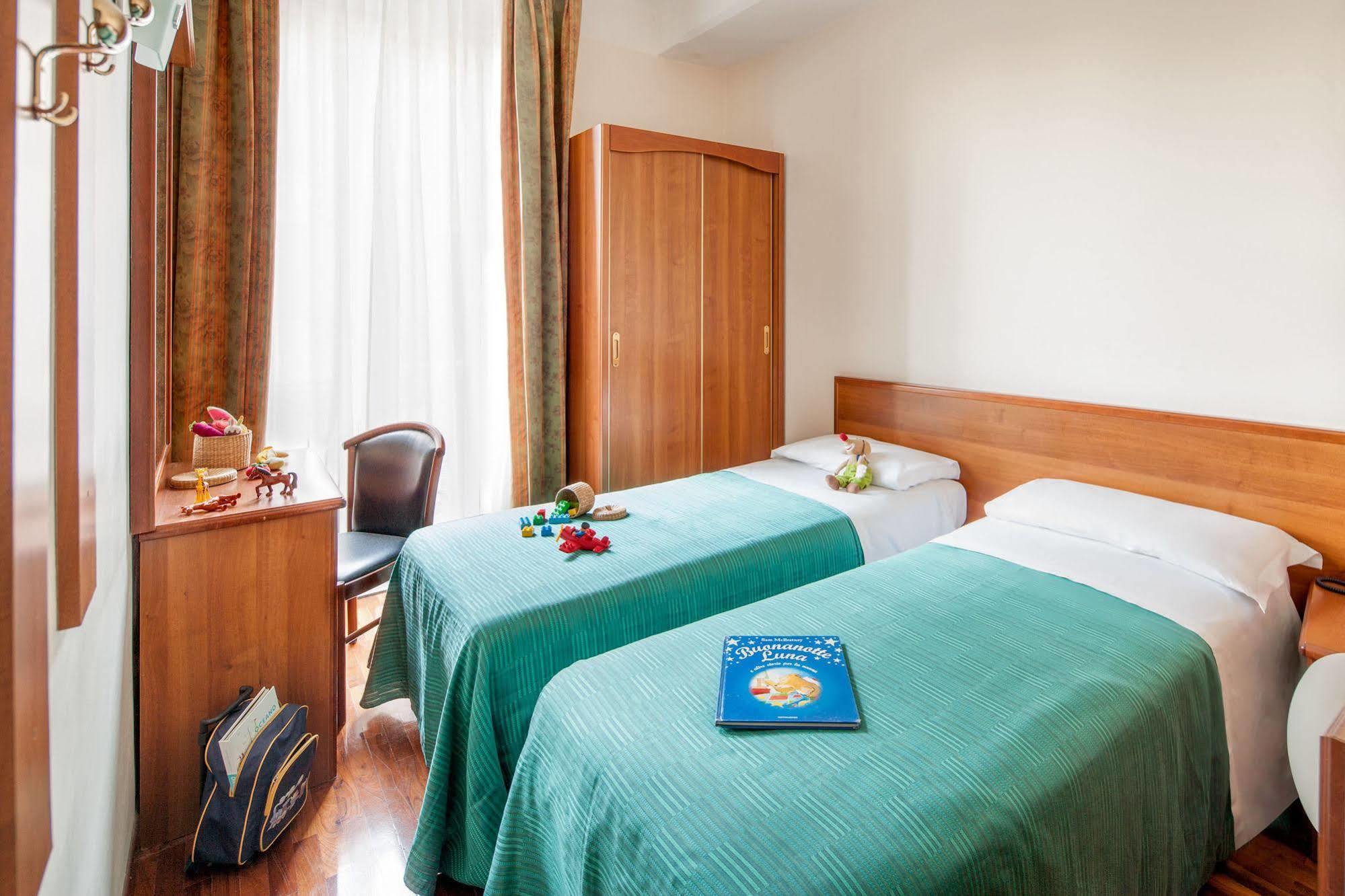 Hotel Riviera ราปาลโล ภายนอก รูปภาพ