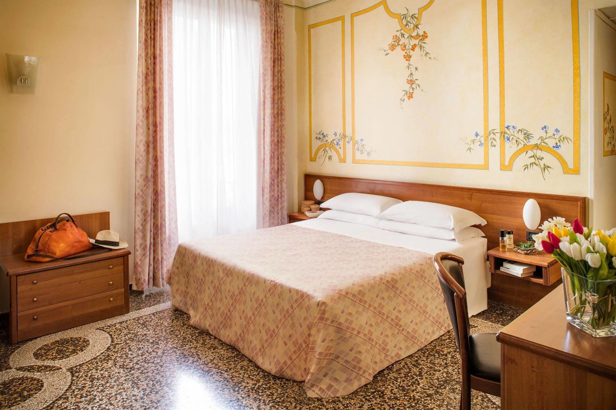 Hotel Riviera ราปาลโล ภายนอก รูปภาพ